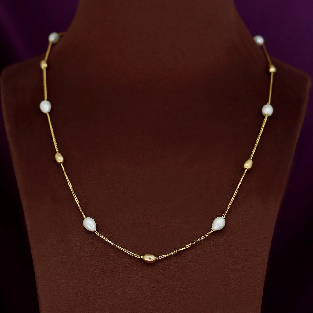 Golden Beaded Pearl Neckpiece